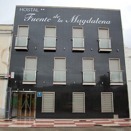 Fuente De La Magdalena Hotel Santa Amalia Екстериор снимка