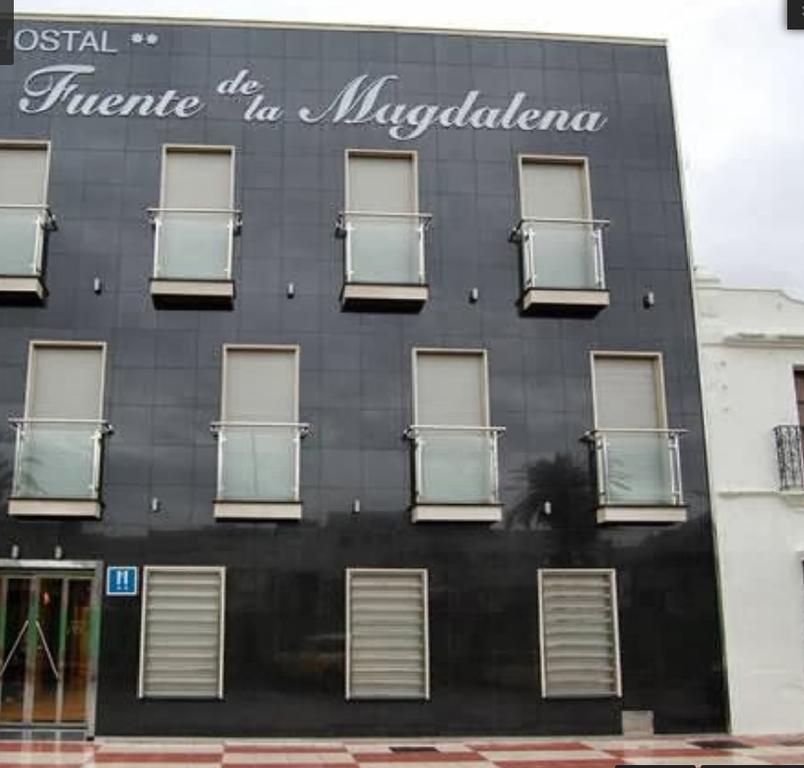 Fuente De La Magdalena Hotel Santa Amalia Екстериор снимка